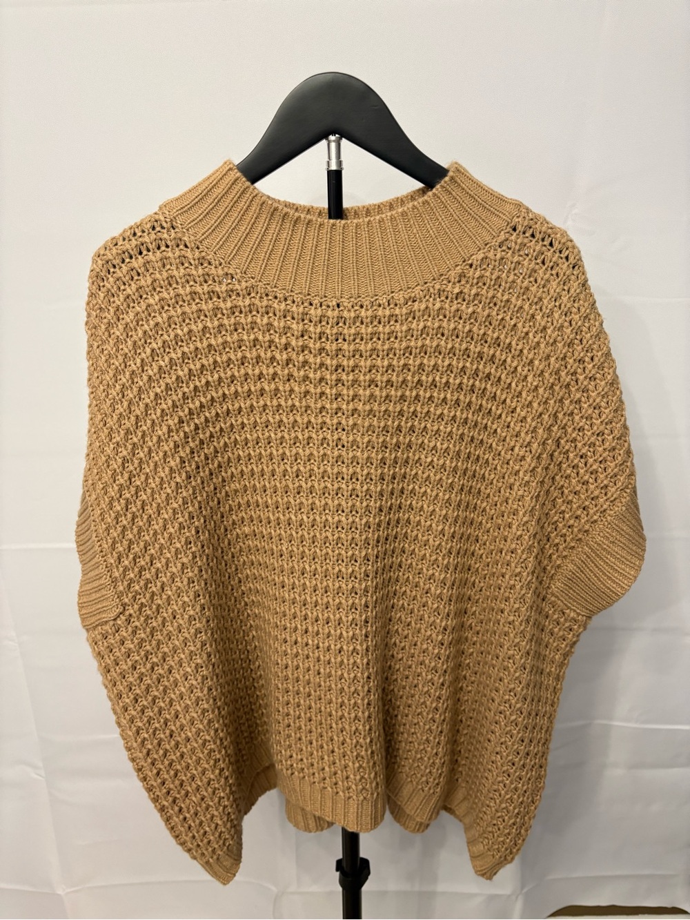 Relaxed Crewneck Sweater in Camel